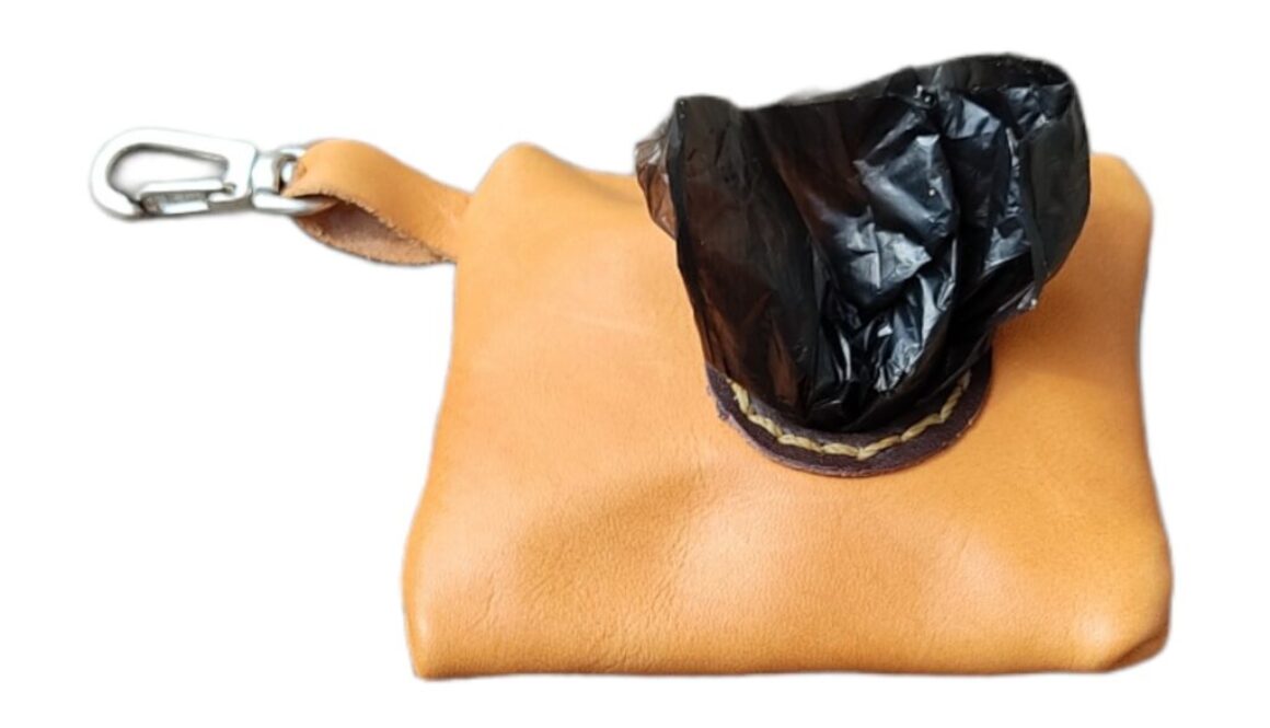 estuche bolsas cacas